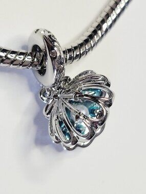 NWT For Pandora Charm Bracelets Aqua Blue Silver Color Clamshell Dangle Charm